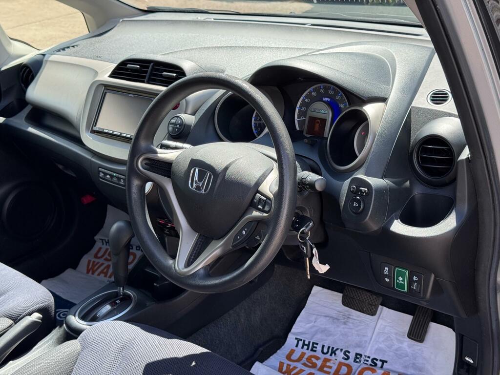 Honda Jazz 1.3H Ima He Cvt Euro 5 Silver #4