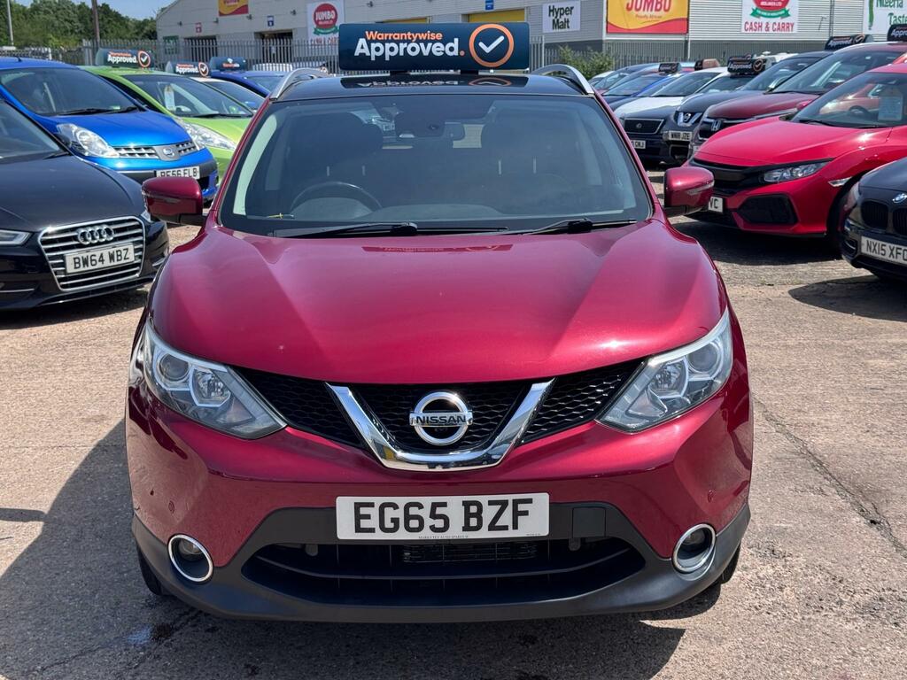 Nissan Qashqai N-tec Dig-t Cvt Red #3