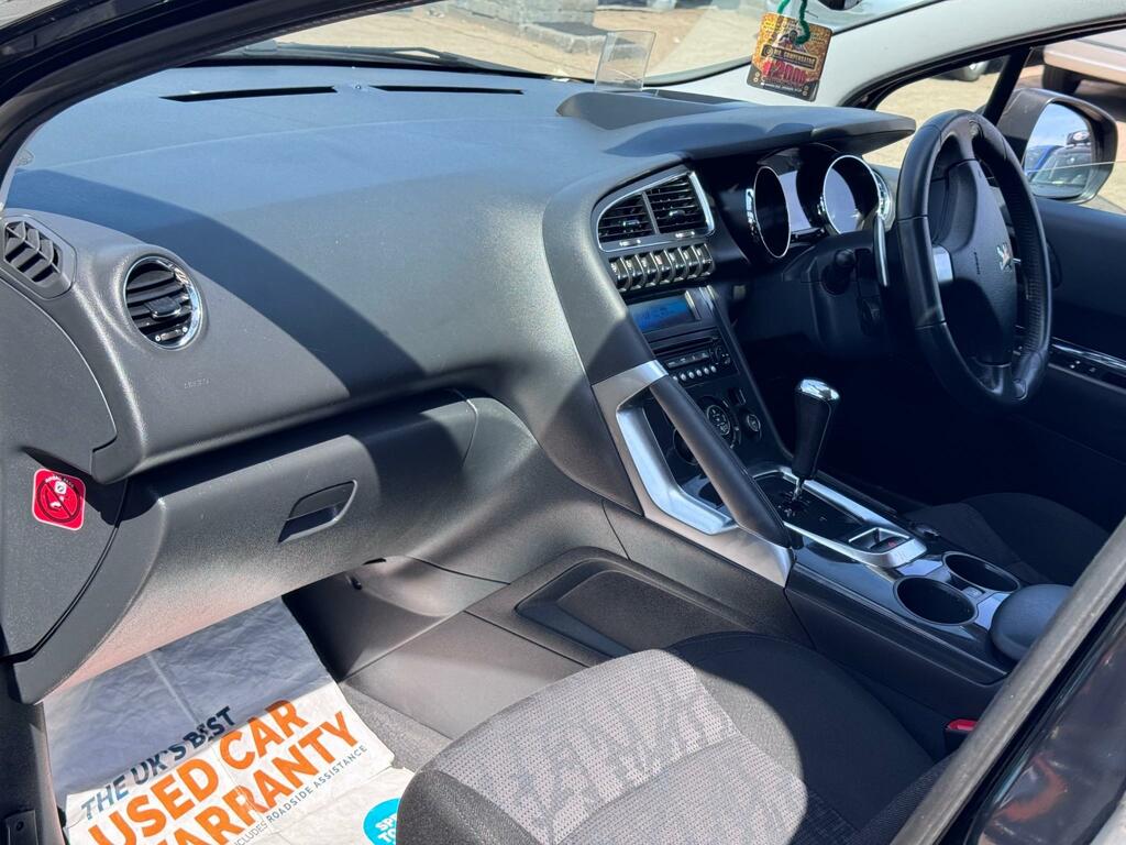 Peugeot 3008 Hatchback Brown #15