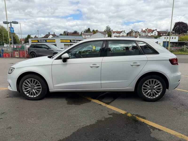 Audi A3 1.0 Tfsi Se Technik FP18YFW White #3