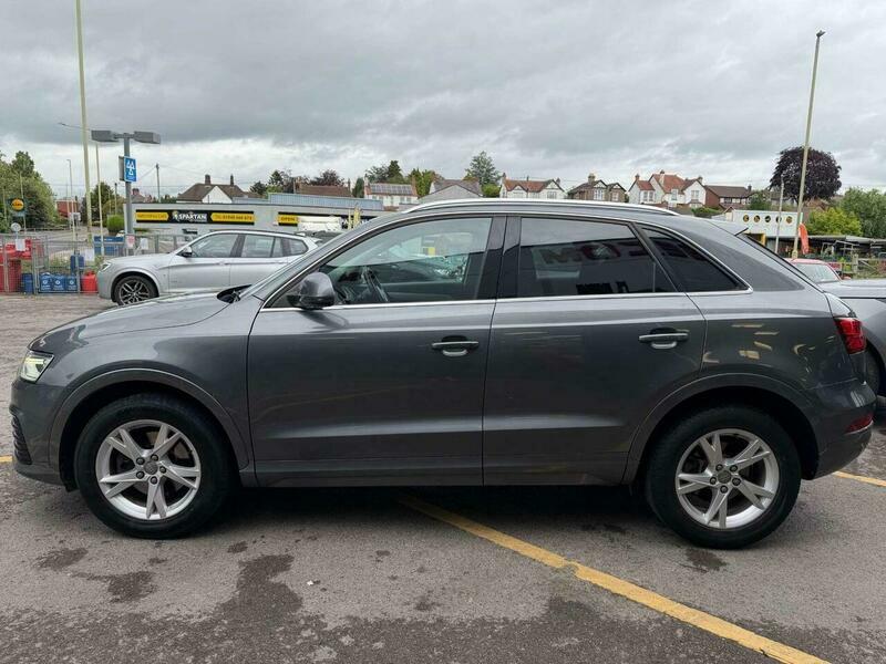 Audi Q3 1.4 Tfsi Cod Sport KS67BKK Grey #4