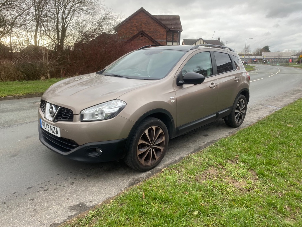 Nissan Qashqai 2.0 Dci 360 4Wd NL13NZA Beige
