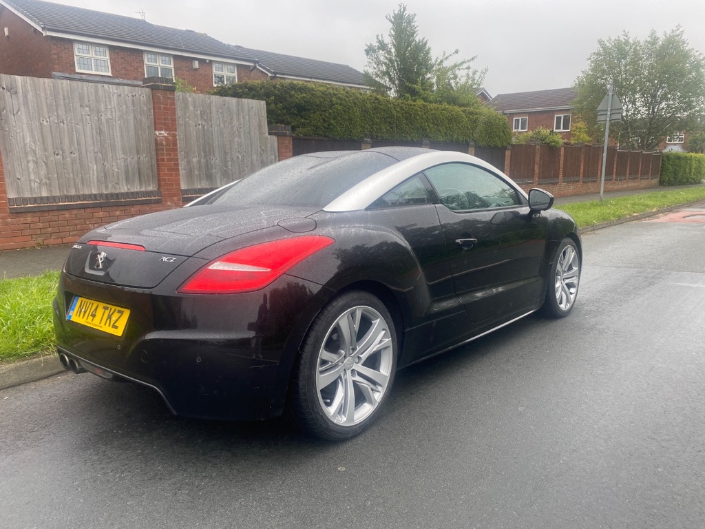 Peugeot RCZ 1.6 Thp 200 Gt Black #5