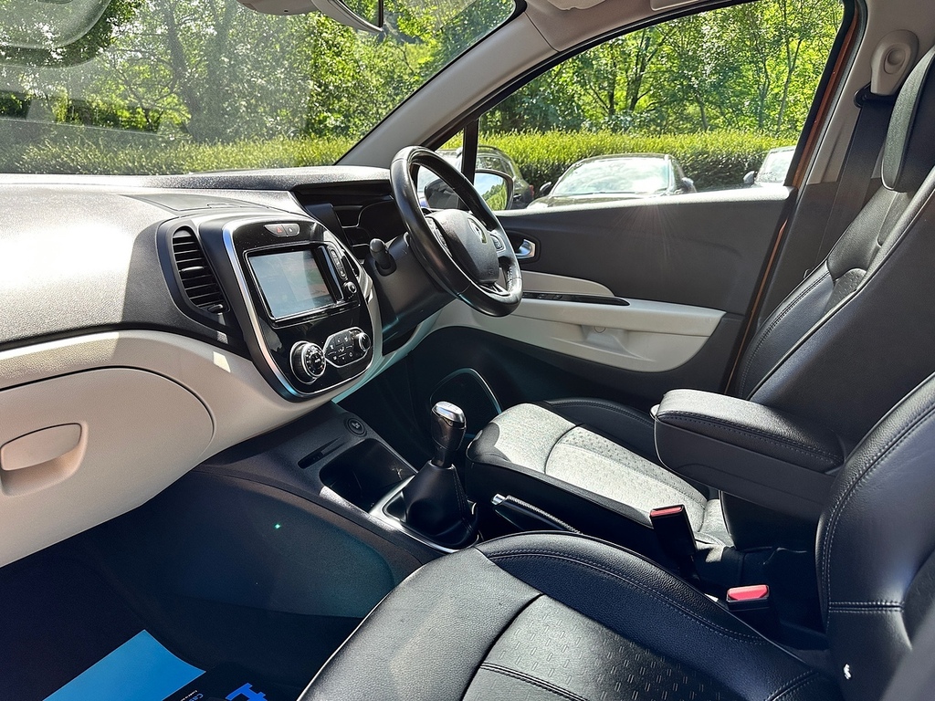 Renault Captur Tce Energy Gt Line CF18GFA Black #2