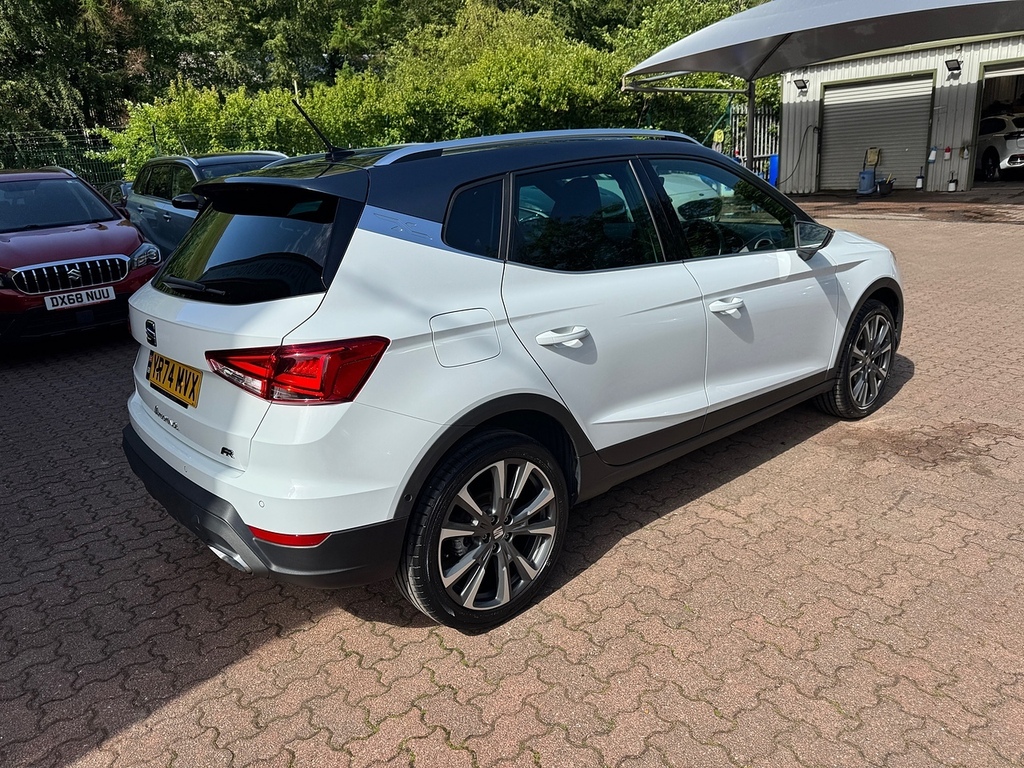 Seat Arona Tsi Fr Limited Edition YR74MVX White #5