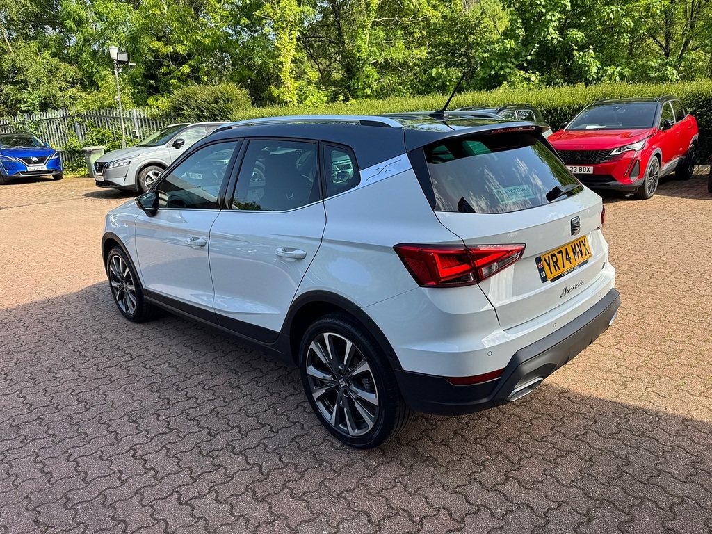 Seat Arona Tsi Fr Limited Edition YR74MVX White #3