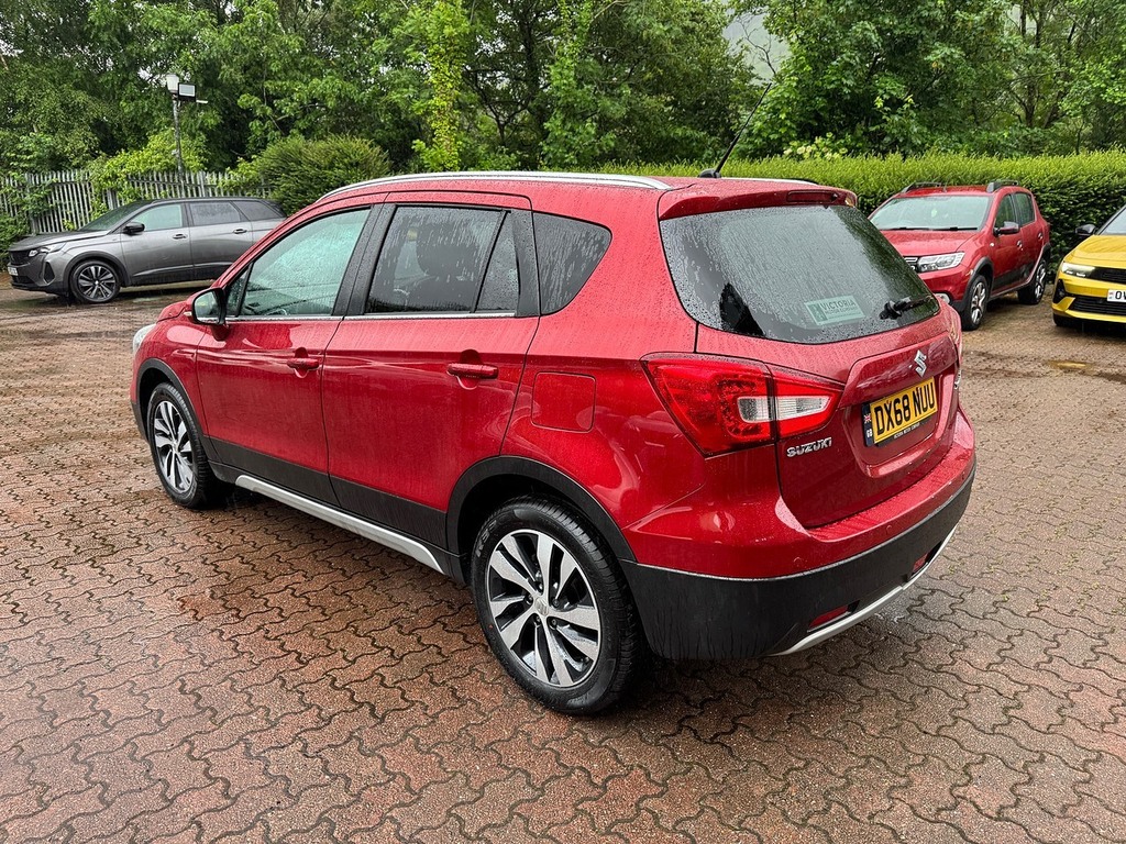 Suzuki SX4 S Cross Boosterjet Sz-t Red #3