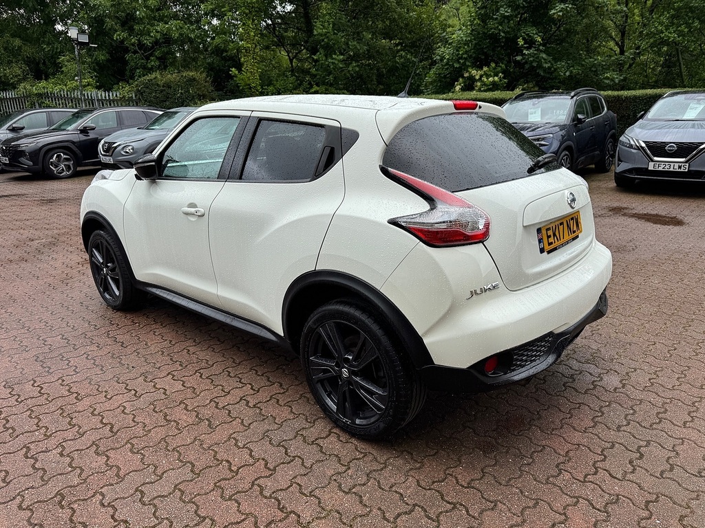 Nissan Juke Dig-t N-connecta EK17NZW White #3