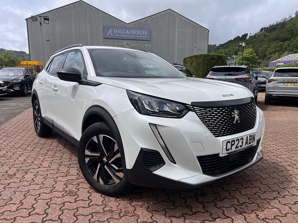 Peugeot 2008 Puretech Allure Premium White