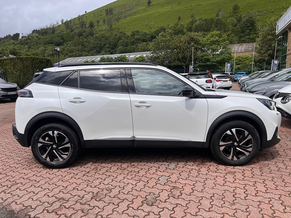Peugeot 2008 Puretech Allure Premium CP23ABN White #5