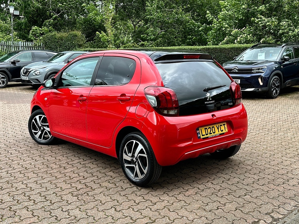 Peugeot 108 Allure Red #3