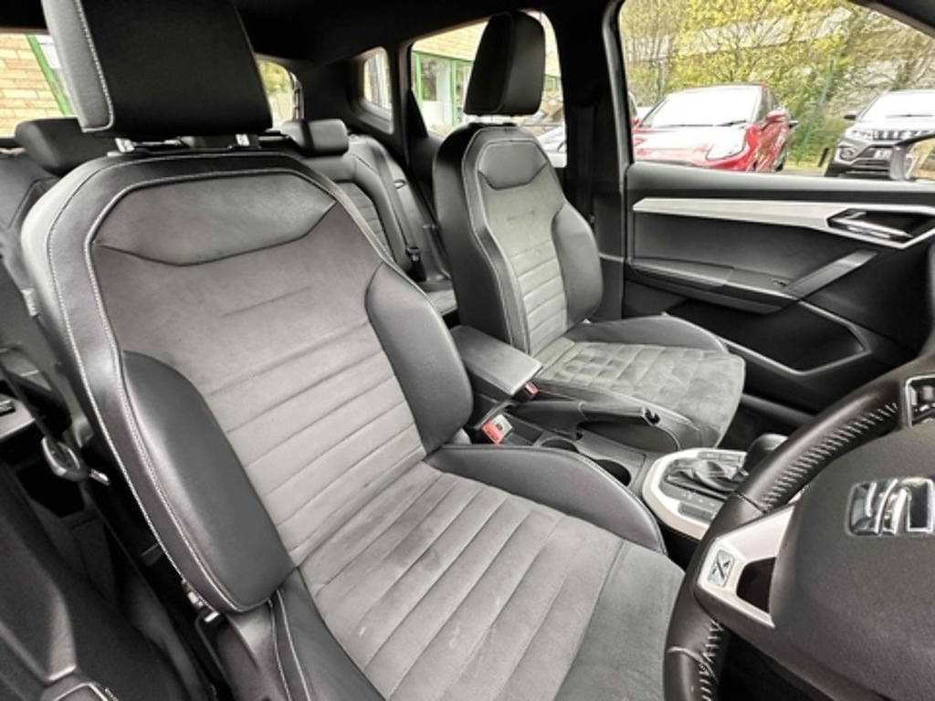 Seat Arona Tsi Xcellence Lux Grey #2