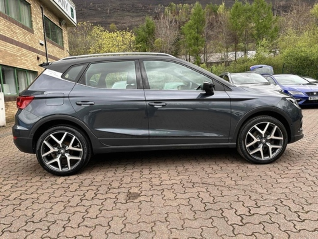 Seat Arona Tsi Xcellence Lux Grey #4