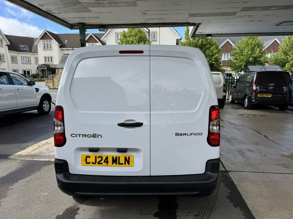 Citroen Berlingo 1.5L Enterprise M White #4