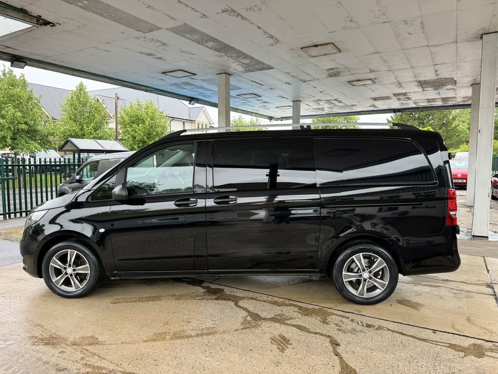 Mercedes-Benz Vito 2L Progressive Black #6