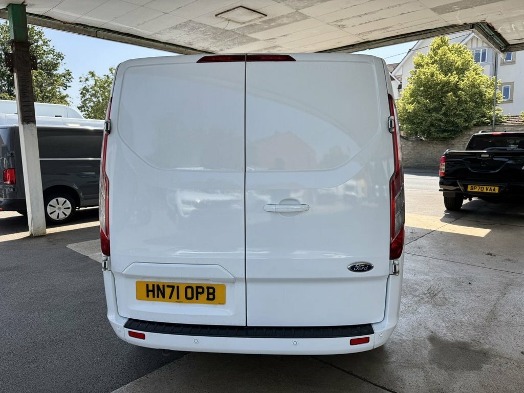 Ford Transit Custom 2L Limited HN71OPB White #6