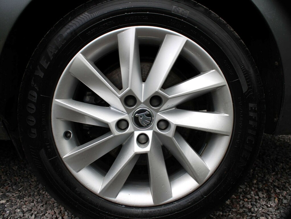 Skoda Superb 1.4 Iv Phev Se Tech Estate Estate Hybrid Grey #5