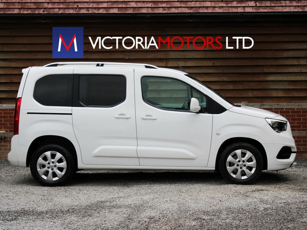 Vauxhall Combo Life 1.5 Turbo D Se 7 Seat Mpv White #6