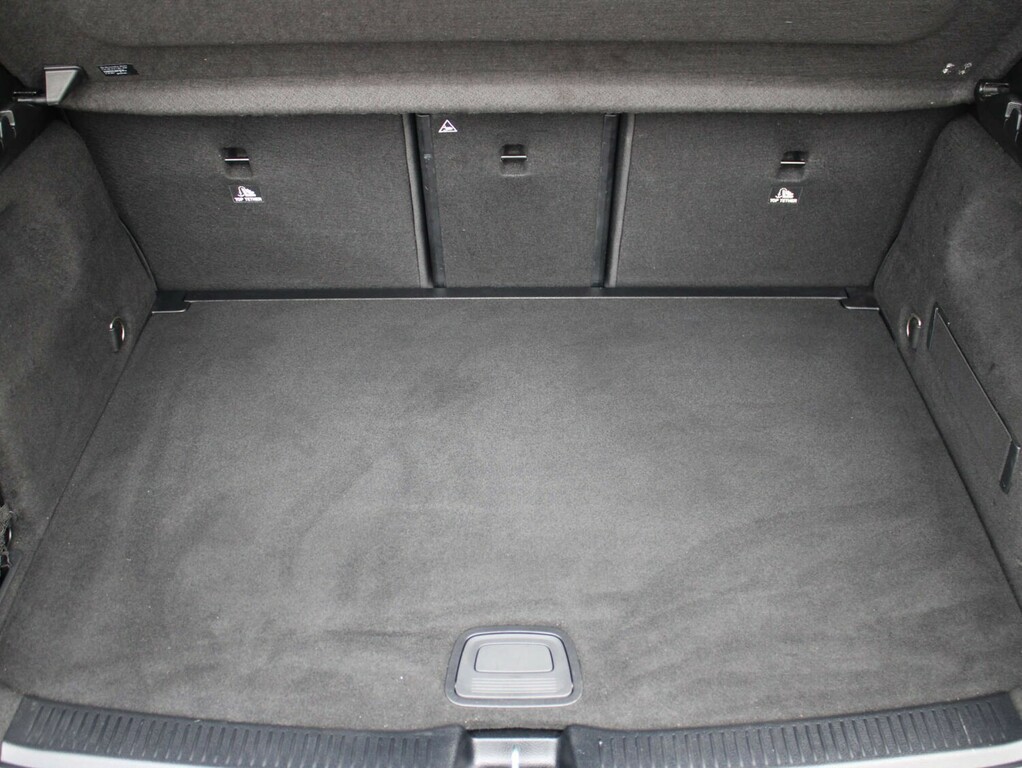 Mercedes-Benz B Class B 220 D Amg Line White #9