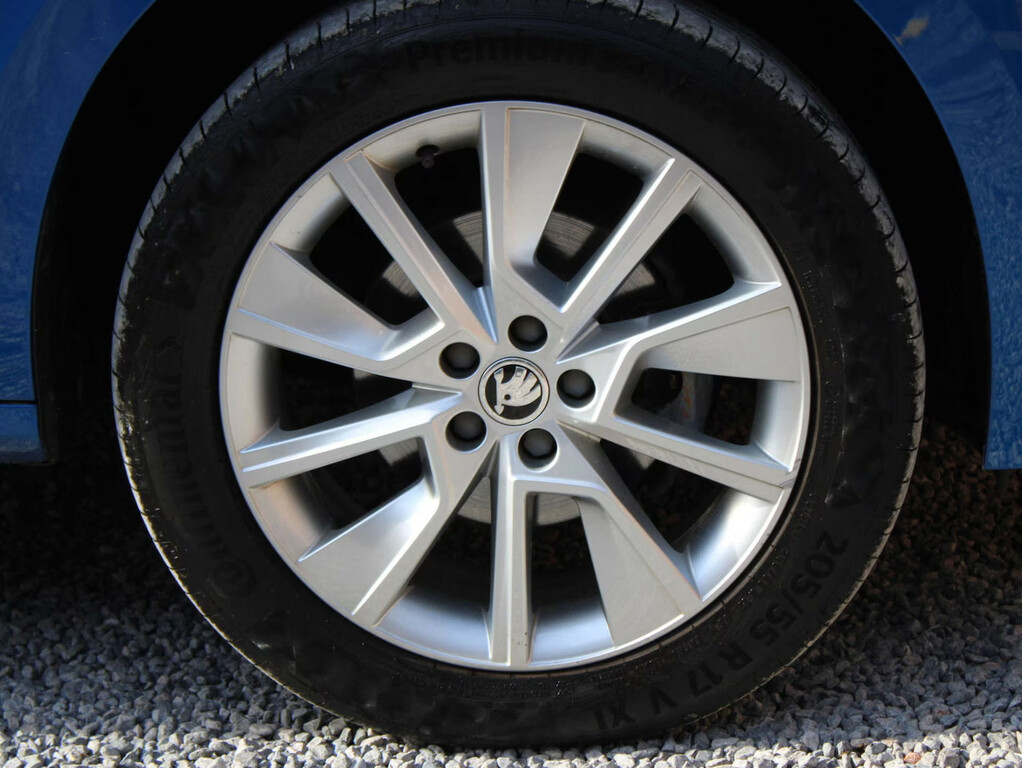 Skoda Kamiq 1.0 Tsi Se Suv Blue #6