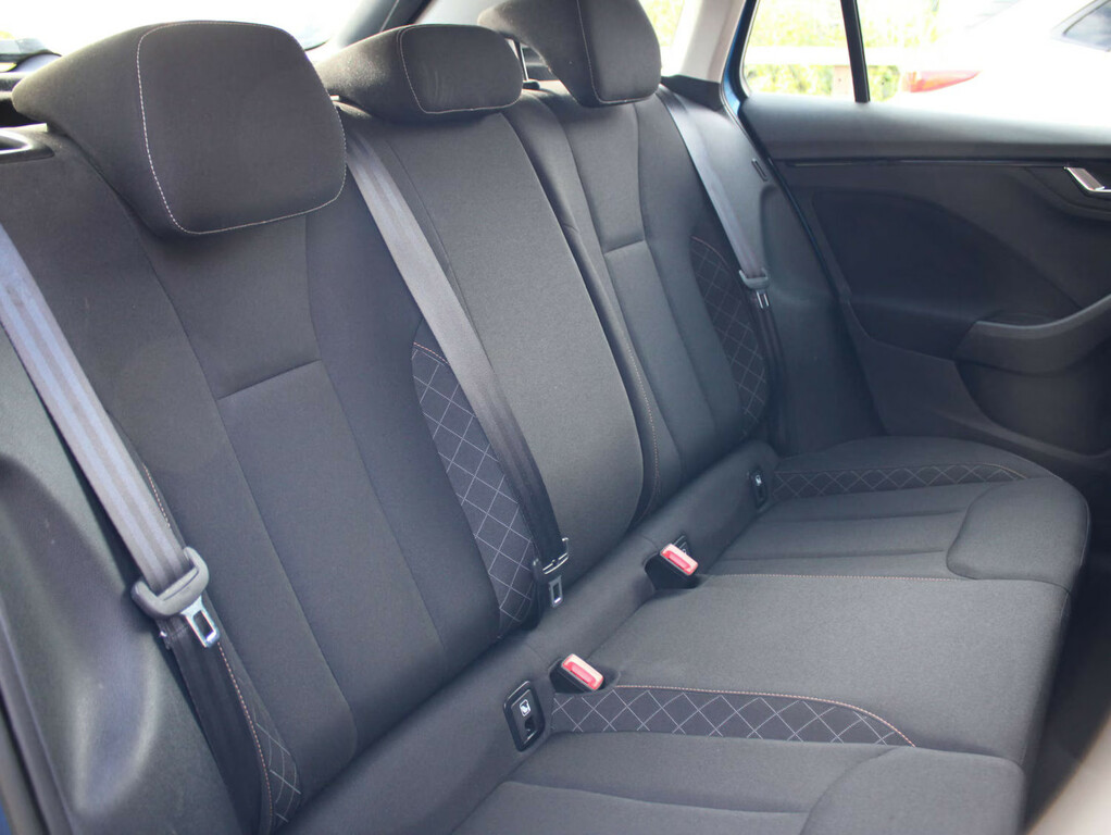 Skoda Kamiq 1.0 Tsi Se L Silver #11