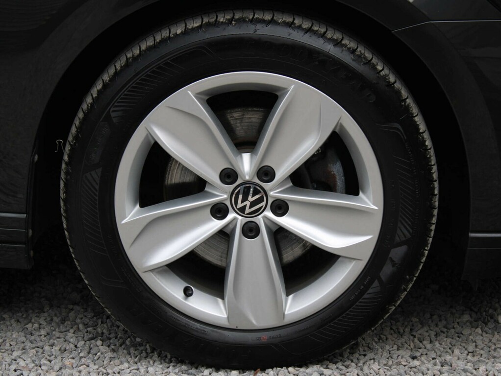 Volkswagen Passat 2.0 Tdi Evo Scr Se Nav Dsg Estate Grey #5