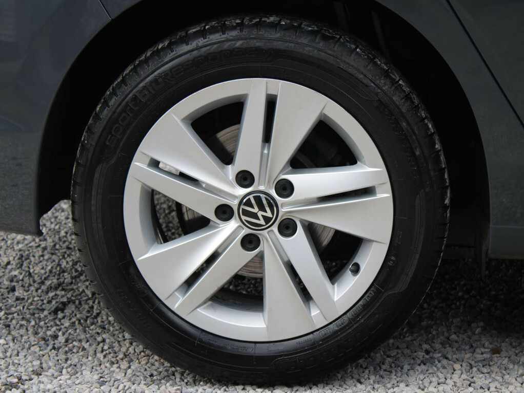 Volkswagen Golf 1.5 Tsi Life Hatchback SD20NYR Grey #5