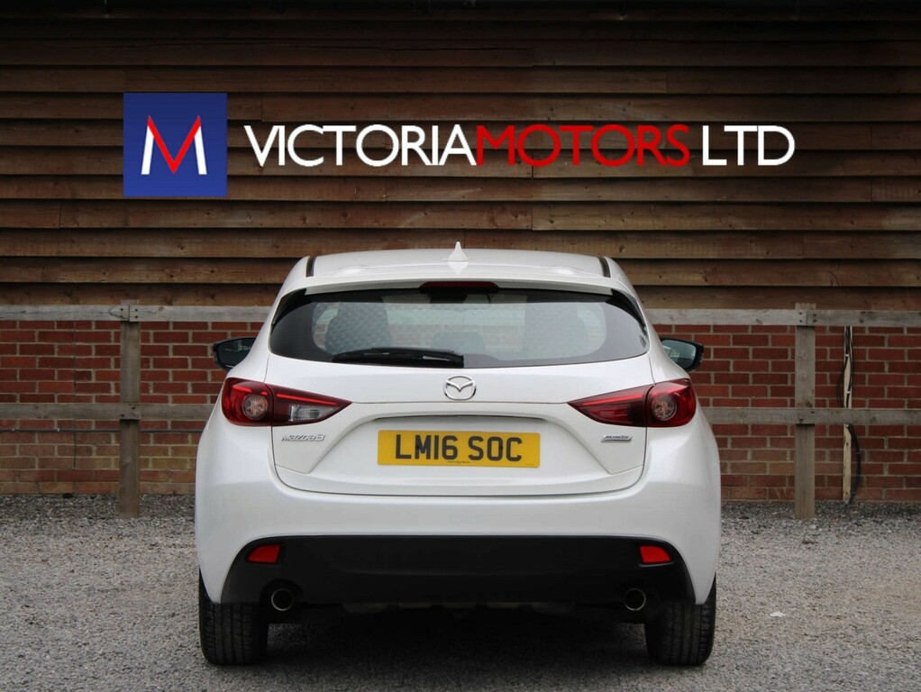 Mazda 3 2.0 Se Nav Hatchback White #3