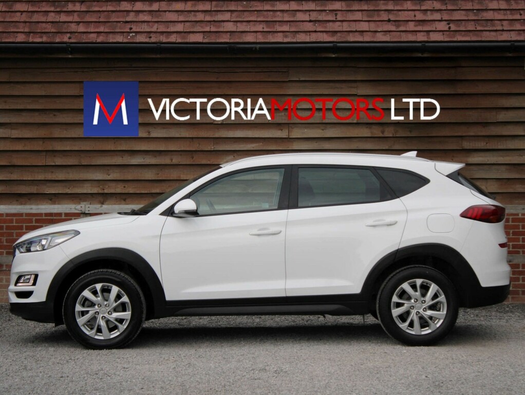 Hyundai Tucson 1.6 Gdi Se Nav 2Wd Estate White #2