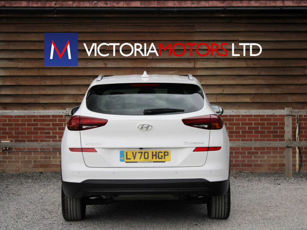Hyundai Tucson 1.6 Gdi Se Nav 2Wd Estate White #3