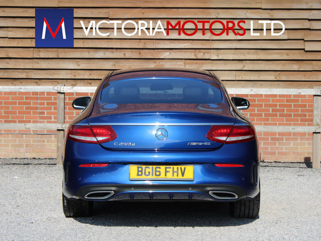 Mercedes-Benz C Class C250d Amg Line Premium Plus Coupe Blue #3