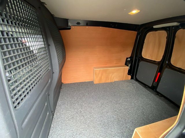 Volkswagen Caddy C20 Startline White #17