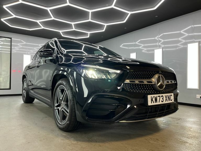Mercedes-Benz GLA Class Gla 200 D Amg Line Executive KW73XNC Black #2