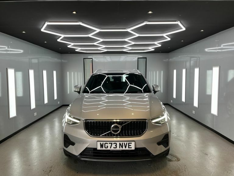 Volvo XC40 B3 Core Mhev WG73NVE Silver #4