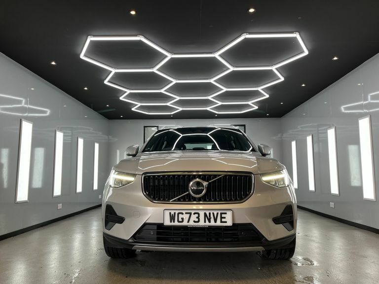 Volvo XC40 B3 Core Mhev WG73NVE Silver #5