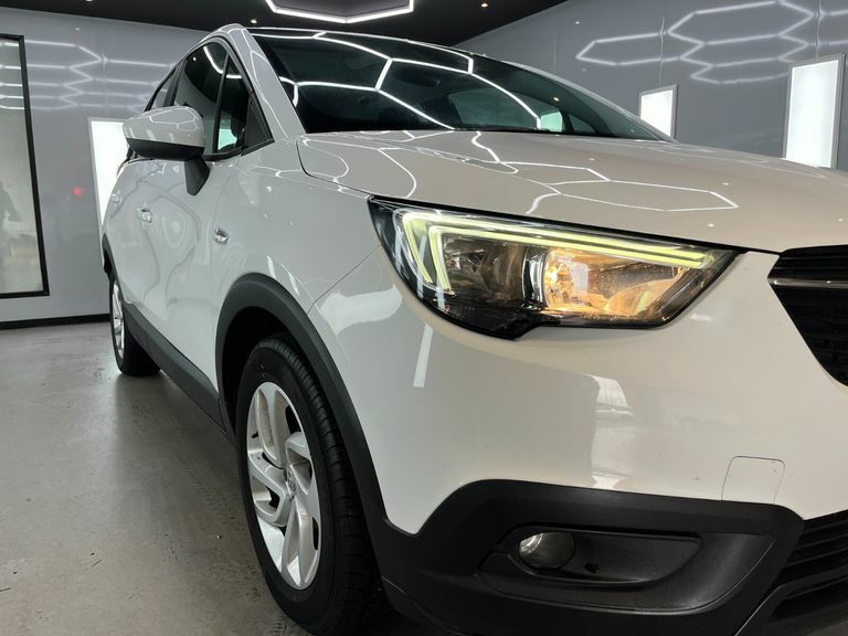 Vauxhall Crossland X Se White #3