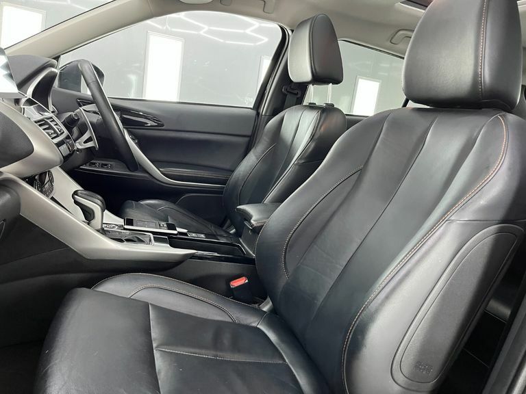 Mitsubishi Eclipse Cross   #9