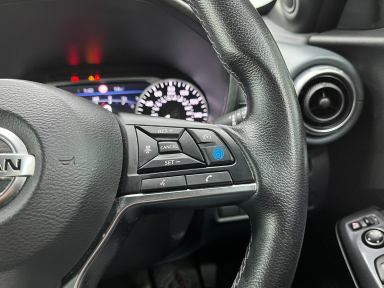 Nissan Juke Dig-t Acenta Dct Red #39