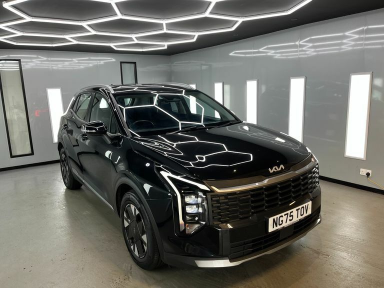 Kia Sportage Pure Black