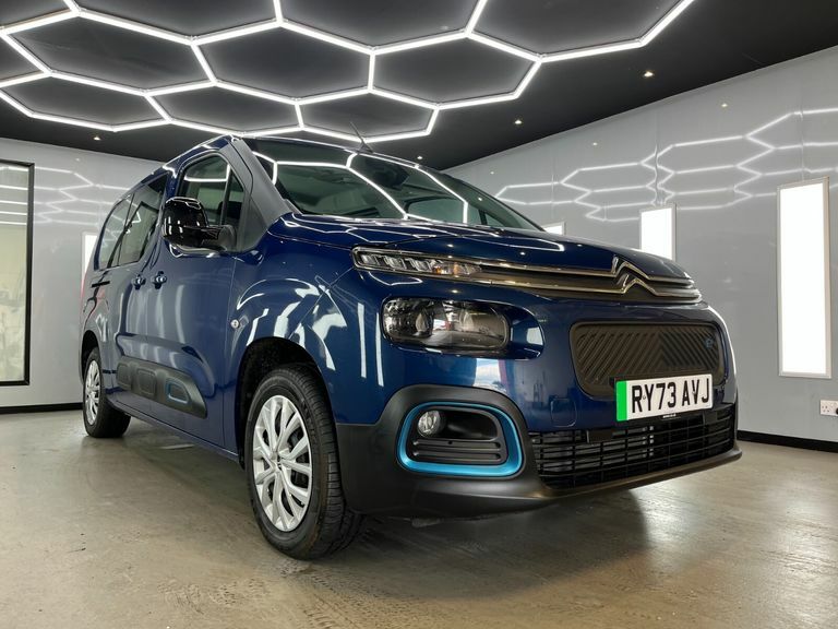 Citroen e-Berlingo Feel XL Blue #2