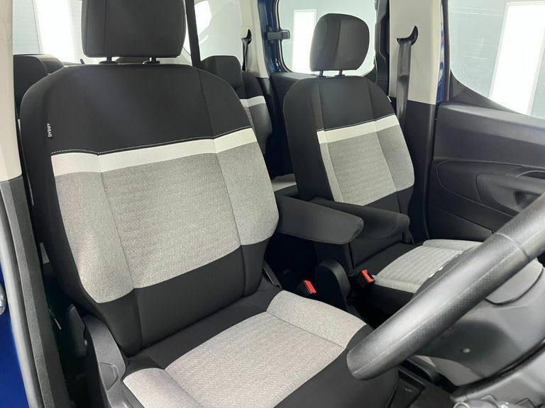 Citroen e-Berlingo 52Kwh Plus M 7.4Kw Charger White #13