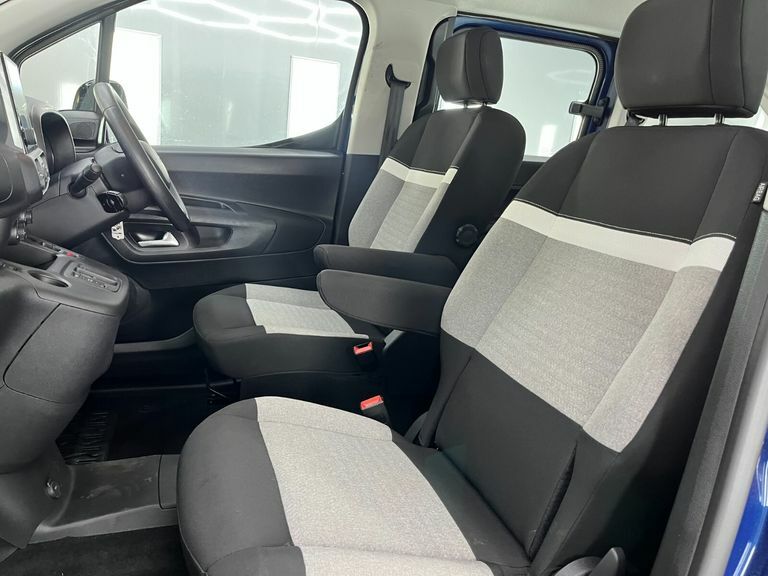 Citroen e-Berlingo 52Kwh Plus M 7.4Kw Charger White #10
