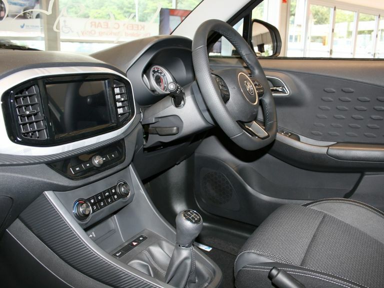 MG MG3 Exclusive Nav Vti-tech White #2