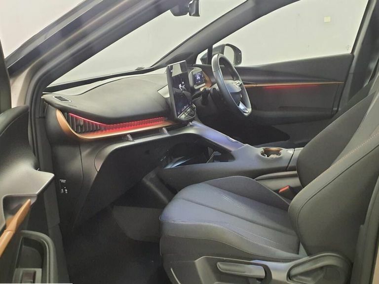 Cupra Tavascan V1 Beige #2