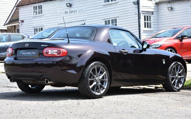 Mazda MX-5 Venture Roadster Red #5