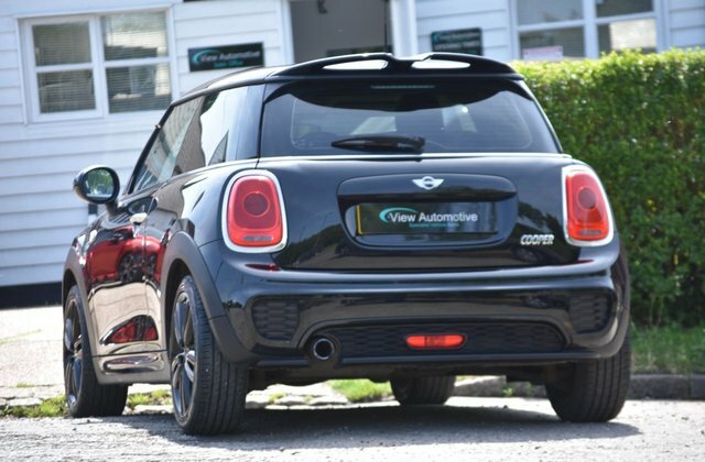 Mini Hatch Cooper Hatchback SB67VTG Black #6