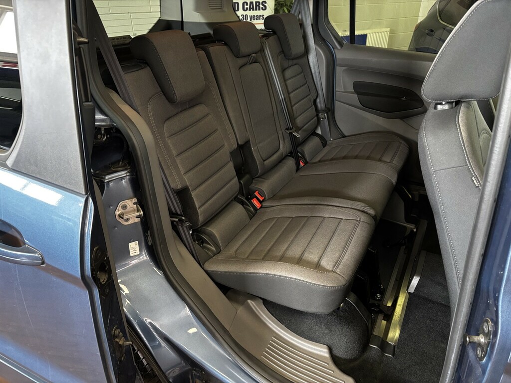 Ford Tourneo Connect 1.5 Ecoblue 120 Titanium  #23