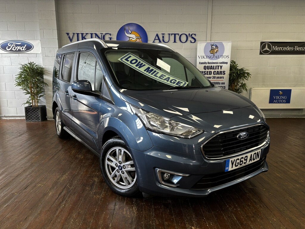 Ford Tourneo Connect 1.5 Ecoblue 120 Titanium  #1