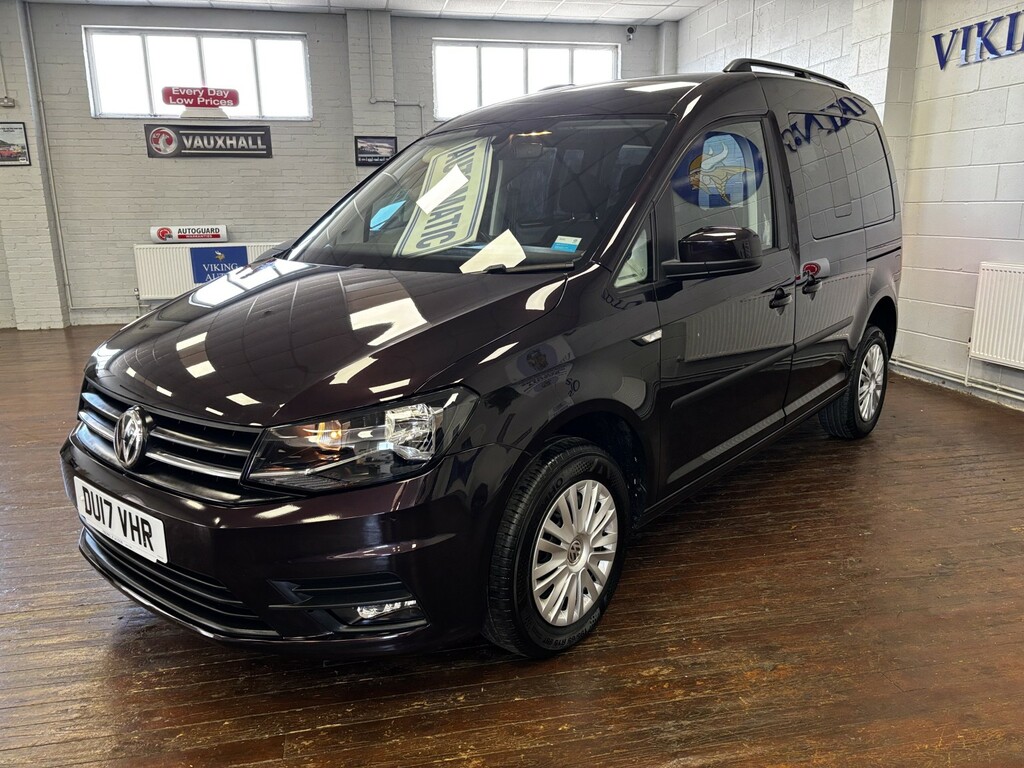 Volkswagen Caddy Life Wheelchair Accessible Vehicle 2.0 Tdi Bluemotion T Purple #5