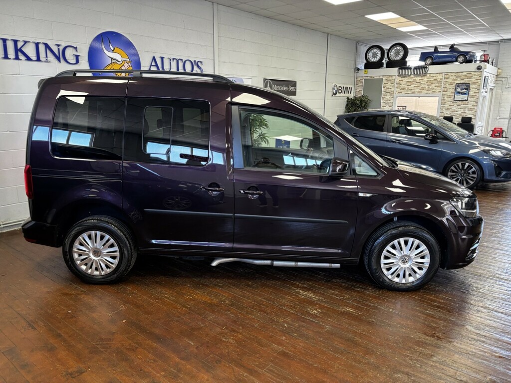 Volkswagen Caddy Life Wheelchair Accessible Vehicle 2.0 Tdi Bluemotion T Purple #2